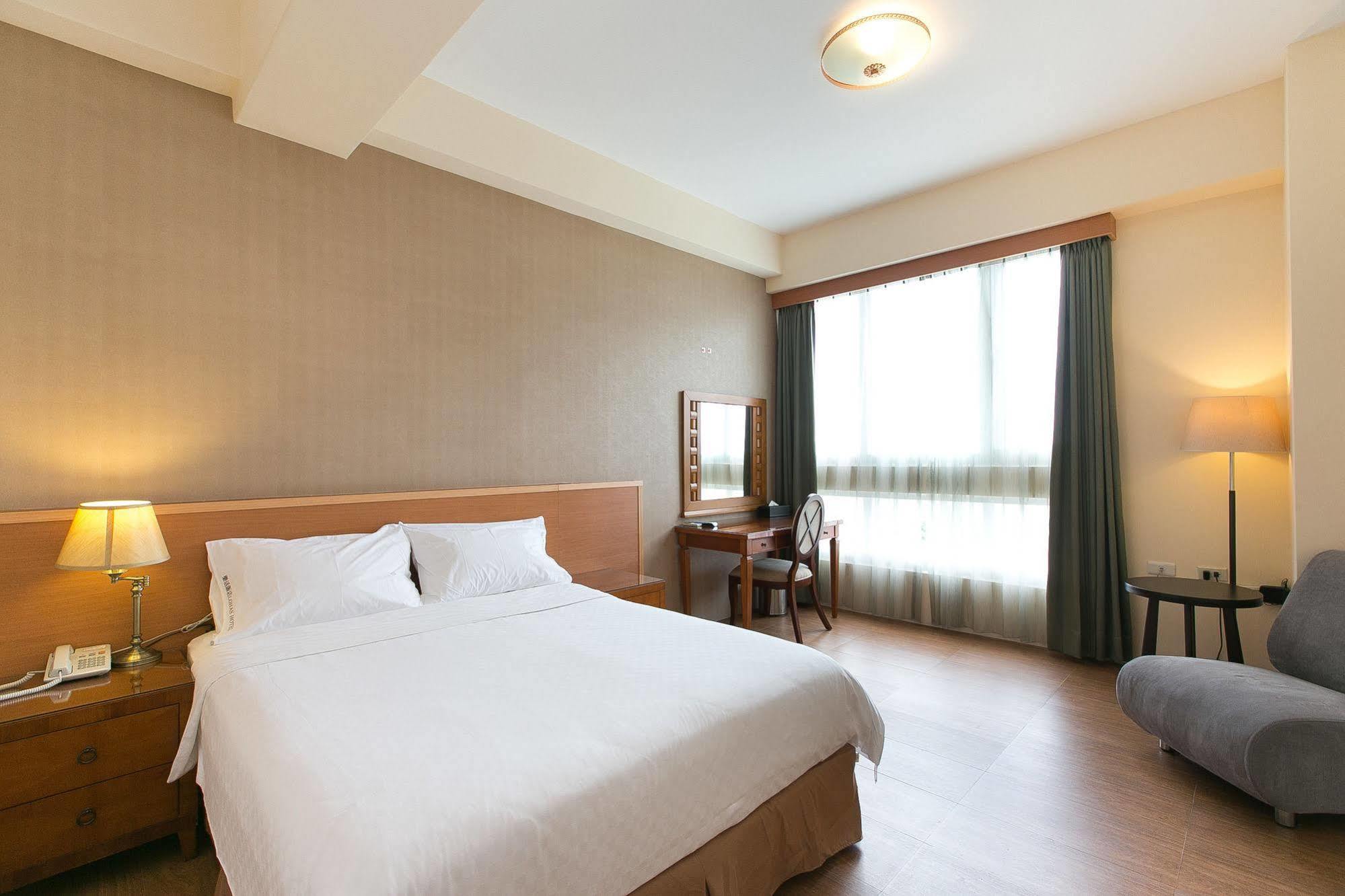 Hotel Lohas Chua-lien Exteriér fotografie
